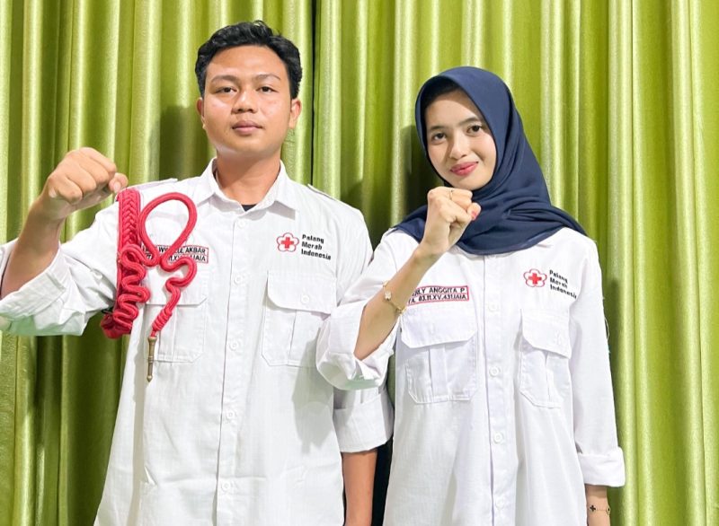 Komandan dan Wakil Komandan terpilih KSR PMI UPT IAI An-Nadwah Kuala Tungkal periode terbaru usai Musyawarah Anggota ke-XIV Tahun 2026